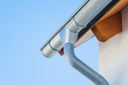 Gutter Cleaning vs. Gutter Brightening: What’s the Difference? Thumbnail